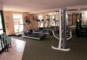 Courtyard Hotel 3*